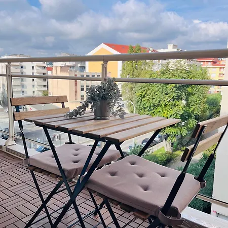 Terrasse Et Parking Prive Daire Nice